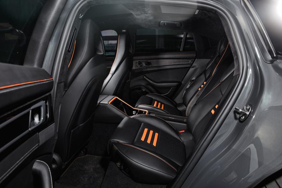 Интерьер Porsche Panamera Grand GT by Techart (971) 2017 года  (фото 19 из 32)